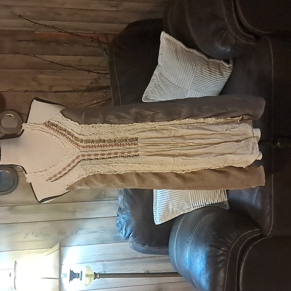 Ryu Bohemian Crochet Trim Embroidered Sleeveless Mini Dress Size S - Picture 1 of 12